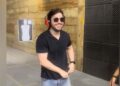 Nas redes, Tiago Gonzalez posa com arma dentro de clube de tiro