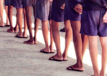 STF pode suspender decisão que permite apreensão de menores no Rio. PGR afirma que medida é inconstitucional.