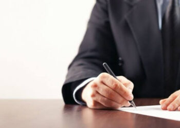 Anoreg emite nota ao blog.