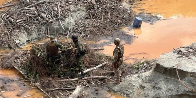 Operação da Polícia Federal foi iniciada nesta terça-feira (16)