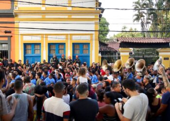movimentação em frente à Praça João Alfredo, Olinda. Foto: Ed Machado/F. de Pernambuco