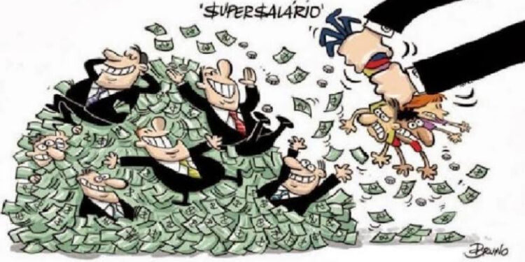 Funcionários receberam até 300% de aumento no salário, fora gratificações.