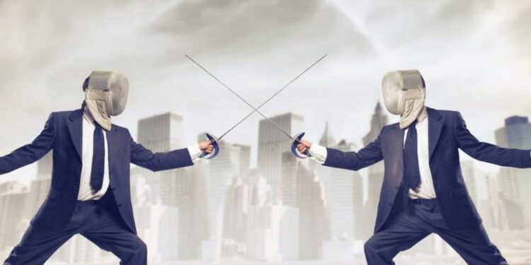 Parlamentares acusam perseguição da oposição pelo STF e buscam avanço de projetos que limitam atuação dos ministros.