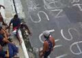 Usuários de drogas em Setúbal, zona sul do Recife, formam uma "cracolândia".