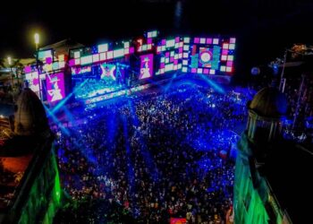 Shows do Carnaval 2024 no Marco Zero privilegiaram artistas nacionais