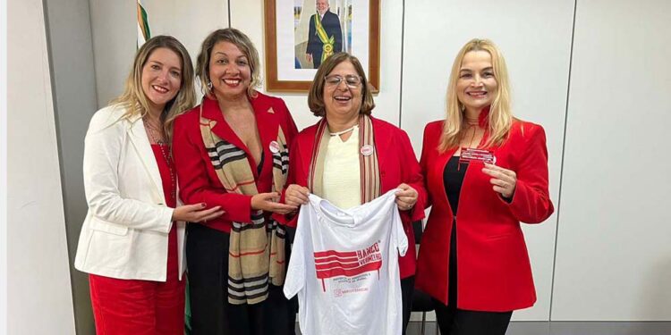 Paula Limongi, Fabiana Moura, Cida Gonçalves e Andrea Rodrigues