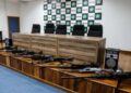 Metralhadoras recuperadas pela polícia do Rio durante operação