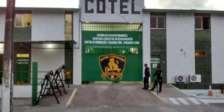 O suspeito foi encaminhado ao Cotel no Recife.