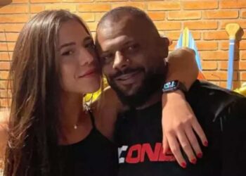 Deputado Carlos da Cunha é acusado de agredir e ameaçar ex-companheira, revela vídeo gravado pela vítima.