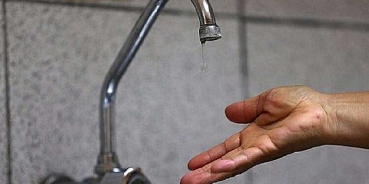 Manutenção programada afetará abastecimento de água em Camaragibe, Recife e Jaboatão dos Guararapes.