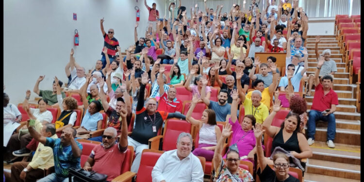 Administrativo da UFPE irá deflagrar greve em busca de melhoria salarial