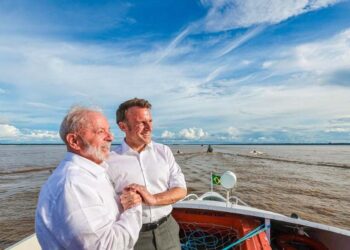 Lula e Macron em Belém