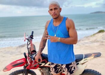 "Carlinhos", como é conhecido, foi preso com cocaína e haxixe