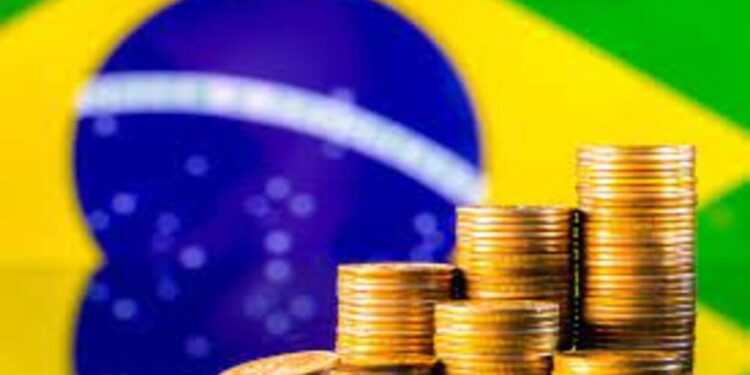 De volta ao Top 10: Com US$ 2,1 trilhões, PIB brasileiro em 2023 foi o nono maior do mundo