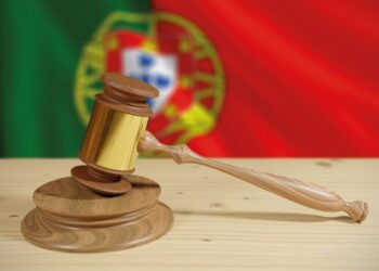 60 advogados fizeram a inscrição, mas permanecem em uma situação onde não existe decisão e apoio de ambos os lados