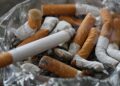 Contrabando de cigarros, impacto econômico e desafios fiscais no Brasil.