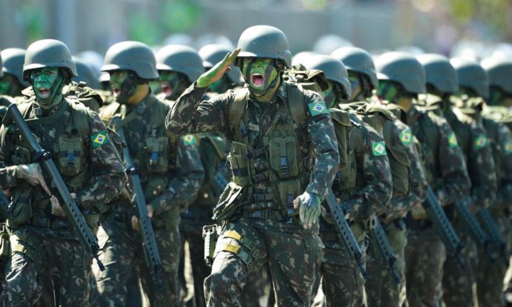 Forças Armadas no Aniversário do Recife: entre celebração e polarização