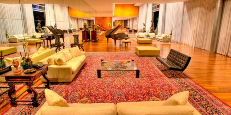 Um dos salões do Alvorada.