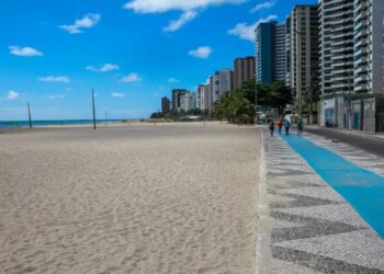 São pelo menos 38,8 km de praias ampliadas artificialmente de 1998 para cá. Jaboatão dos Guararapes é uma dessas