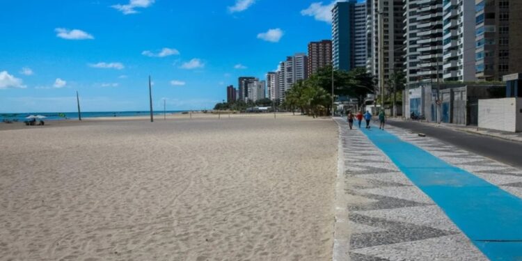 São pelo menos 38,8 km de praias ampliadas artificialmente de 1998 para cá. Jaboatão dos Guararapes é uma dessas