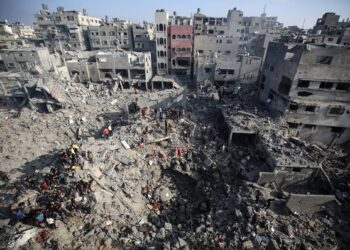 Cerca de 180 corpos que estavam enterrados no local já foram recuperados