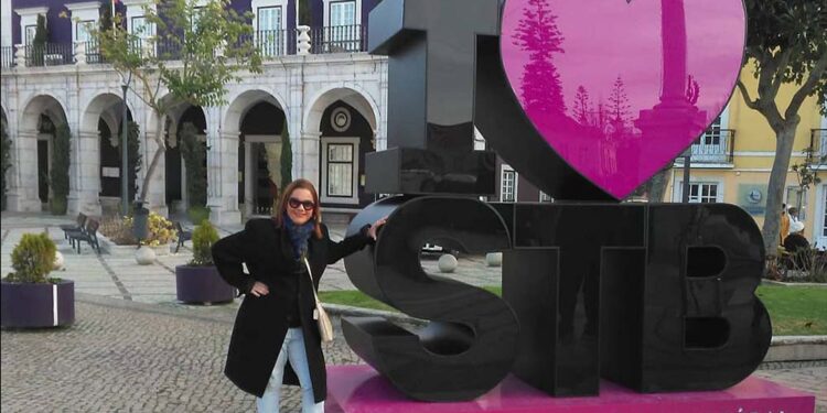 Kilma Fonseca durante visita a Câmara Municipal de Setúbal