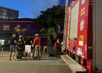 Bombeiros acharam foco do incêndio em fritadeira