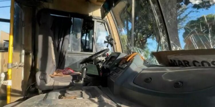 A tragédia ocorreu por volta das 17h30, quando a procissão seguia pela Avenida. Barreto de Menezes, próximo ao Colégio Adelaide, no bairro Marcos Freire.