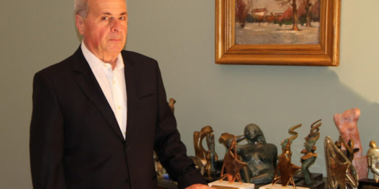 Mulheres relatam experiências traumáticas com cirurgião plástico famoso.