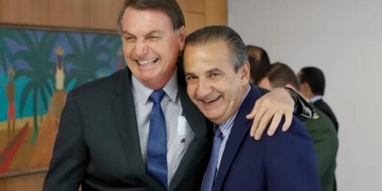 Silas Malafaia e o ex-presidente Jair Bolsonaro.