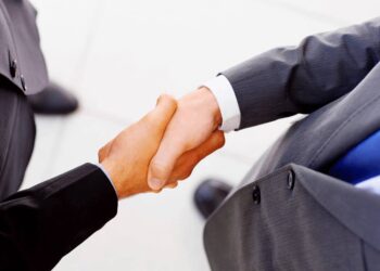 Esquema visa votação de projeto de lei que extingue cartórios