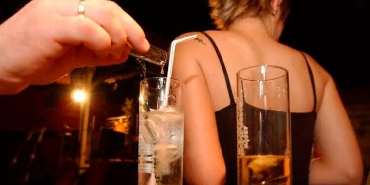 Rodrigo Carvalheira é suspeito de drogar suas vítimas.