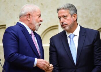 Tensões entre o governo e o presidente da Câmara dos Deputados se amenizam.