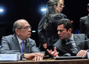 Ministro Gilmar Mendes (STF) e o senador Sergio Moro (UB) durante audiência