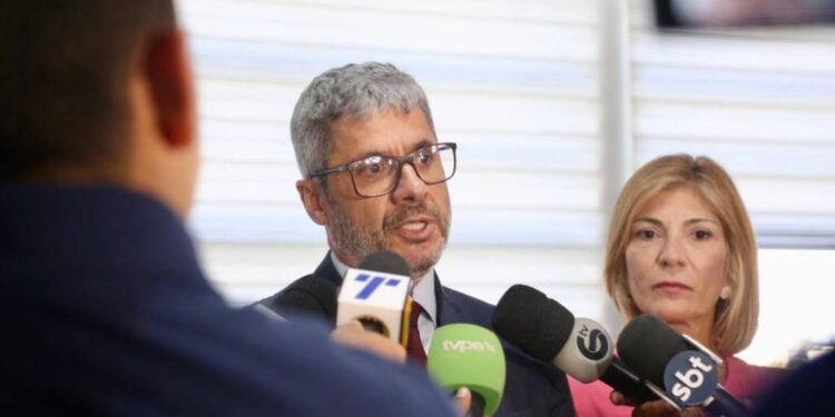 Secretário da fazenda de Pernambuco, Wilson José de Paula.