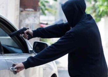 Estudante de medicina é vítima de sequestro relâmpago em Boa Viagem, Recife.