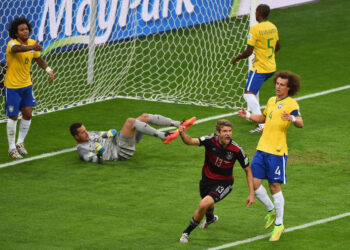 Goleada imposta pelos alemães refletiu o atraso dos treinadores brasileiros