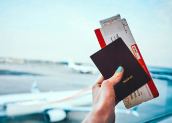 Estelionatário aplica golpe de falsas promoções em passagens aéreas na Bahia.