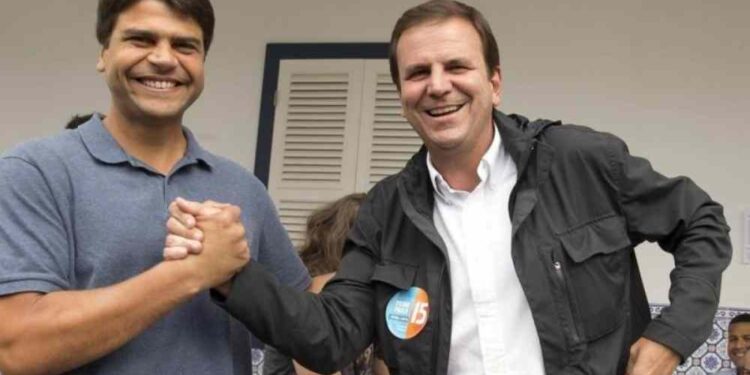 Deputado Pedro Paulo retira candidatura a vice-prefeito por temor de vídeo íntimo.