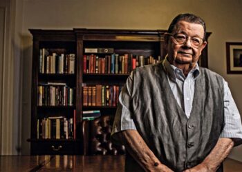 Antônio Delfim Netto era economista, professor e político