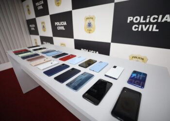 Investigação revela desvio de celulares da Receita do DF