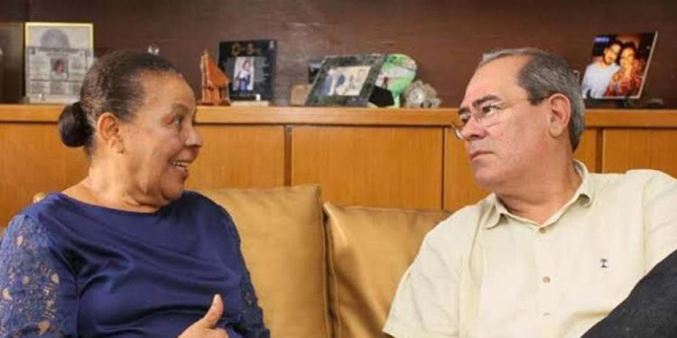 Ex-vereadora Irmã Babate (PL) é vice de Mano Medeiros (PL)