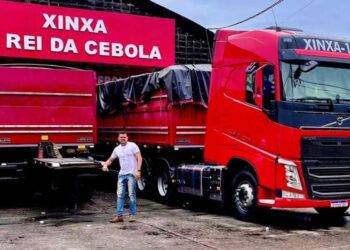 Empresário 'Rei da Cebola' é preso pela Polícia Federal em operação contra lavagem de dinheiro e tráfico de drogas.