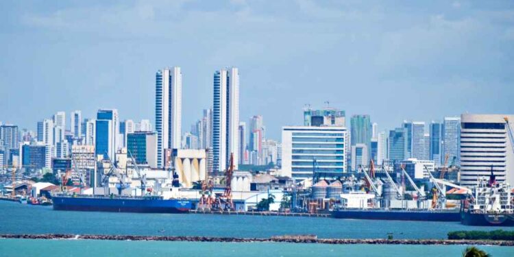 Pernambuco registra quedo no ranking de competitividade dos Estados de 2024.