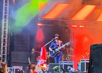 O cantor de música sertanejo foi ovacionado em Marabá