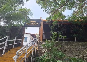 A pizzaria e casa de shows ocupa os imóveis há sete ano.