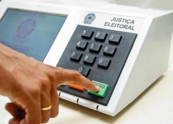 Candidatos aptos a concorrer nas eleições também são alvos de mandados de prisão.