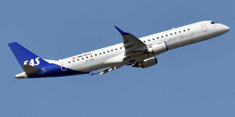 Refeição com 'ingrediente surpresa' interrompe voo Oslo-Málaga.