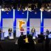 Bancada do debate. Da direita para a esquerda: Marina Helena (Novo), Ricardo Nunes (MDB), Tabata Amaral (PSB), Datena (PSDB), intermediadora, Guilherme Boulos (PSOL) e Pablo Marçal (PRTB).