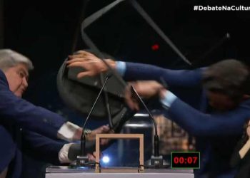 O impacto da cadeirada de Datena em Pablo Marçal nas redes sociais.